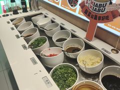 -呷哺呷哺(融创茂店)