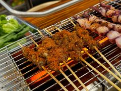 -哈尔滨小酒馆·鲜肉现穿自助烧烤(康新花园店)