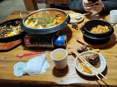 -百年石锅饭·朝鲜族传统民餐