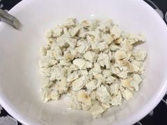 锅盔馍-何老二卤汁凉粉
