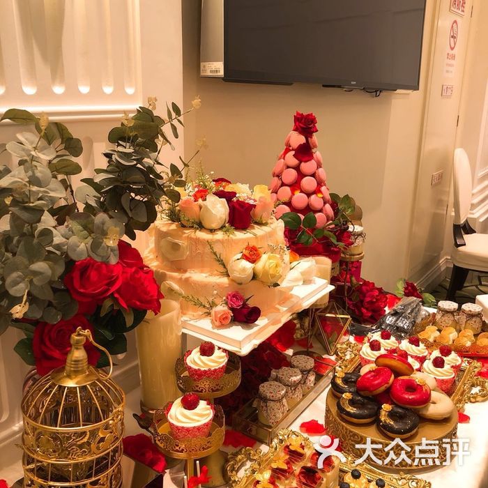 李奥斯汀蛋糕定制甜品桌商务茶歇