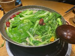 -吃饭皇帝大(长宁龙之梦店)