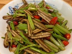 -啄佬食堂