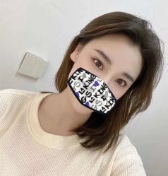 -莲姿娜半永久纹眉皮肤管理