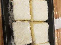 椰丝牛奶小方蛋糕-85度C(株洲新华西店)