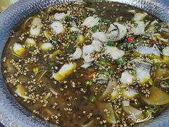 -有红鸡毛店·川菜(建设路店)