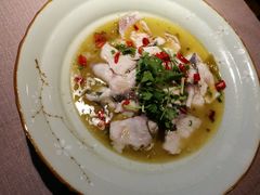 -云海肴·汽锅鸡·云南菜(天山百盛优客店)