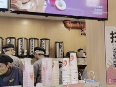 -霸王茶姬(南强街店)