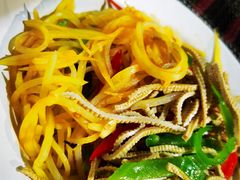 -马路牙子地桌烤肉(工体店)