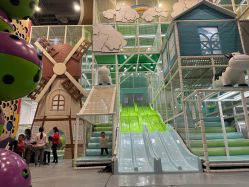 -meland club亲子乐园(石家庄万象城店)