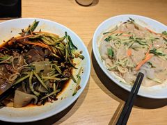 -关东小磨东北菜(上海长风大悦城店)