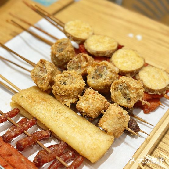 半鹿甜品·冷饮·来点炸串(平桥店)