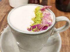 -FLOVIE FLORIST CAFE