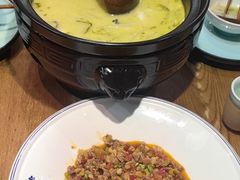 -九锅一堂酸菜鱼(新南凯德直营店)