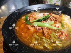 -八月美食小馆(银泰城总店)