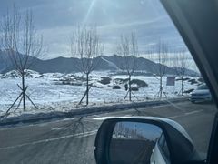 -丝绸之路山地度假区滑雪场