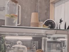 -red donkey coffee