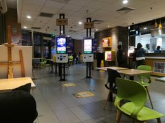 大堂-麦当劳(景城邻里中心店)