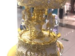 -资和信百货商场
