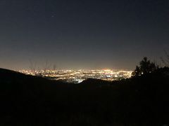 -鬼笑石后山停车场