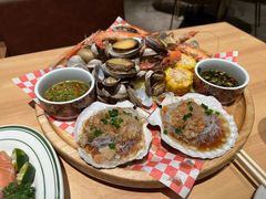 -日进一片海.生腌海鲜火锅.宵夜烧烤(三里屯总店)