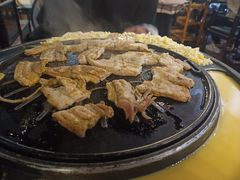 -胡悦里韩式烤肉(芝罘万达广场店)