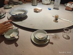 -客家大院·非遗赣南客家菜(郁孤台店)