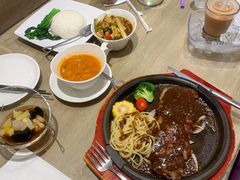 -香港茶餐厅文化体验馆(茶山镇店)