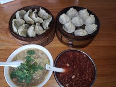 -罗卜李包子羊肉汤