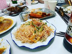 凉拌三丝-马克力木手抓炕锅烤羊肉(盐湖一小区店)