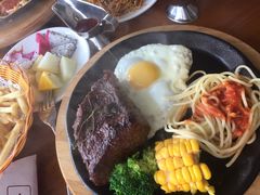 雪花牛小排-佳纳客牛排(华亚欢乐城店)