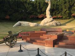 -上海市龙华烈士陵园