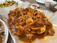 -东海岸人工湖美食村