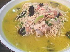 -八张桌子(老店)