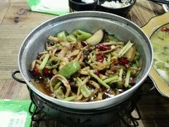 -朋友圈概念餐厅(象山万达广场店)