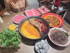 -袁山山重庆火锅(丈八北路店)