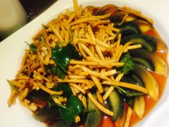 -刘胖子家常菜·蹄花焖藕(兴业店)