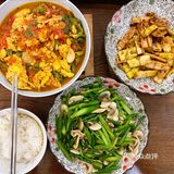 芦笋很多人用作牛排佐料,单独成菜也非常好吃哦!