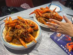 -三妹小龙虾·黄油蟹(华侨城总店)