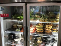 自助取餐区-范贤光鸡公煲(平乐园总店)