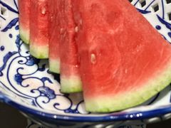 -忆江南·临江鱼馆