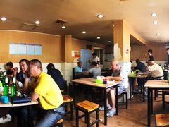 大堂-宝瑞门钉肉饼店