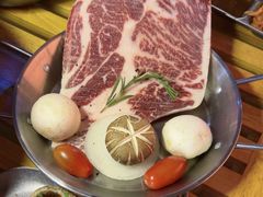 -叽叽扎扎烤肉场(生态城万达店)