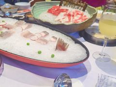 -泓炙颐凤鲜海鲜火锅料理(桐乡店)