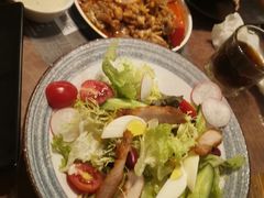 糖心蛋蔬菜沙拉-春风十里烧烤音乐吧(实力乐队驻唱三元里店)