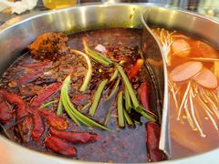 -佬革命主题火锅(玉沙路店)