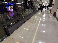 -鸿通城购物中心