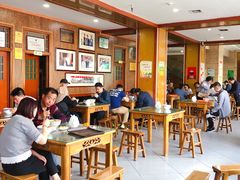 大堂-吾穆勒蓬灰牛肉面·清真(北滨河中路店)