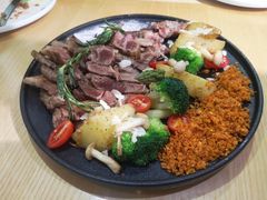-F+轻食健身赋能空间(中华北路国贸商场店)