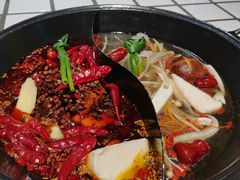 -贰回巷火锅馆(钟楼店)